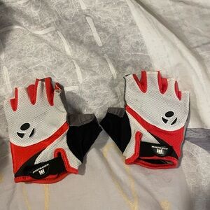 Kids Cycling Gloves - Red and Black